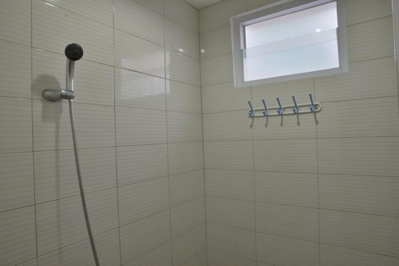 Zen Rooms Karet Pedurenan Jakarta Room photo